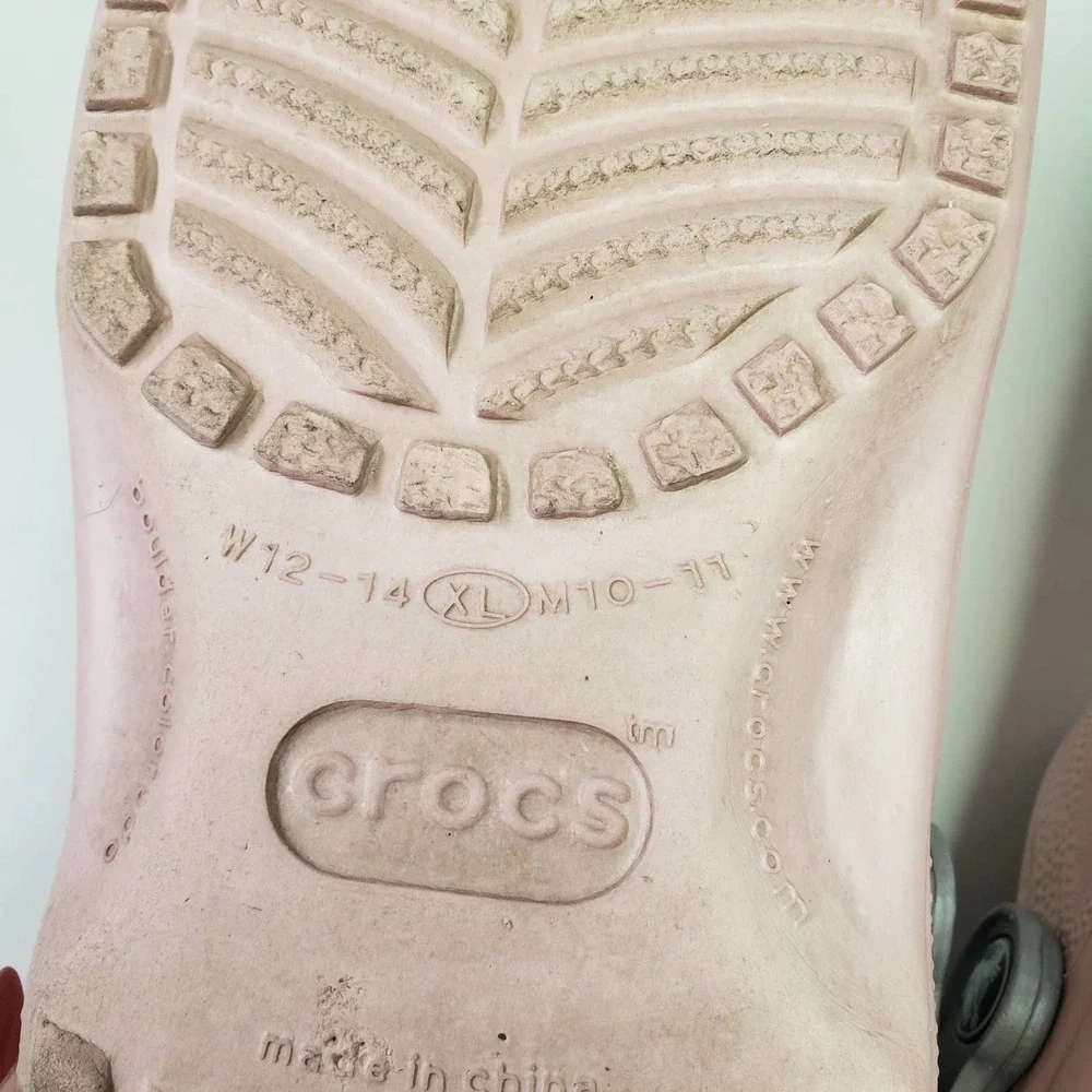 Crocs Chicago Cubs Classic‎ Clogs Pink Silver Men's 10-11 Women's 12-14 Unisex